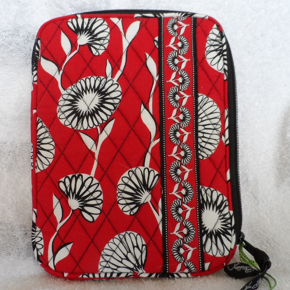 Vera Bradley e-reader cover in Deco Daisy